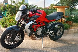 MV Agusta Brutale 800 - 2016