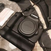 canon 6D+impugnatura ,telecomando e borsa