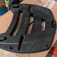 PIASTRE BAULETTO GIVI