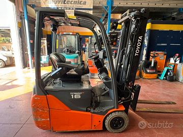 Carrello elevatore elettrico 1600kg Toyota