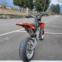 Aprilia sxv  supermotard 