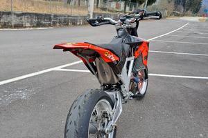 Aprilia sxv 
