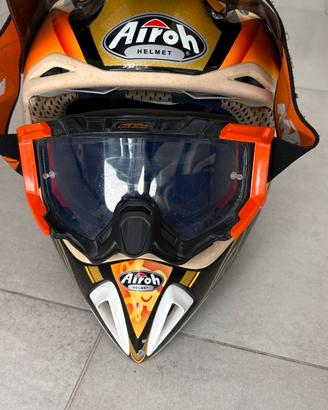 Casco per moto  marca Airoh