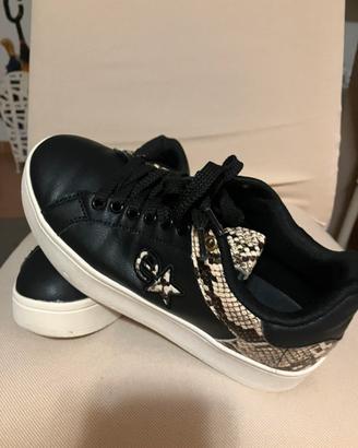 Scarpe sportive