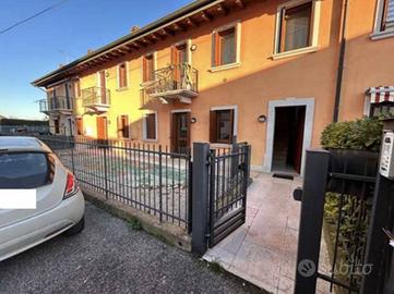 Immobile in asta di 74 m² con 3 locali e box auto 