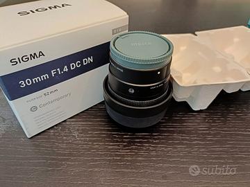 Obbiettivo sigma attacco l-mount 30 mm F1.4 DC DN