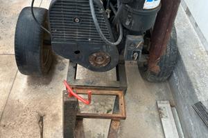 Motopompa lombardini