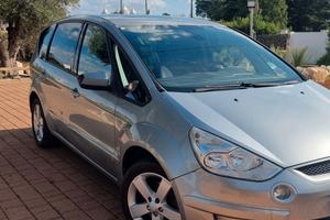 Ford s max 7 posti