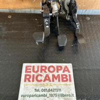 Pedaliera peugeot 208