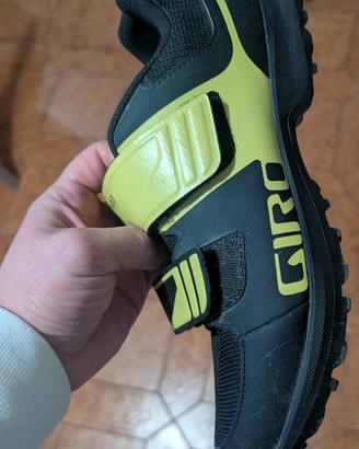 scarpe da mountain bike 