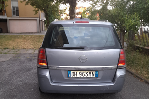 Opel zafira family B 1,9