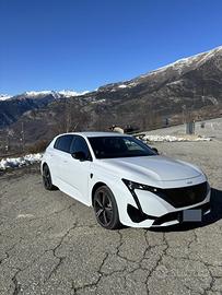 Peugeot 308 GT e-DCS6 136 cv