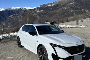 Peugeot 308 GT e-DCS6 136 cv