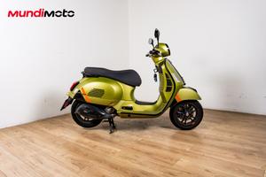 VESPA GTS 300 SUPER - 2024