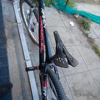 bicicletta MTB 29 