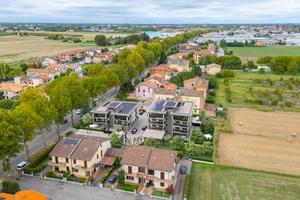 2 LOCALI A MIRANDOLA