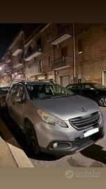 Peugeot 2008 suv blue-hdi Black matt 2016