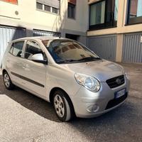Kia Picanto bi-fuel 2009 grigia