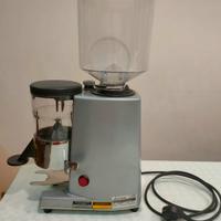 Macinadosatore EUREKA professionale Macina caffè 