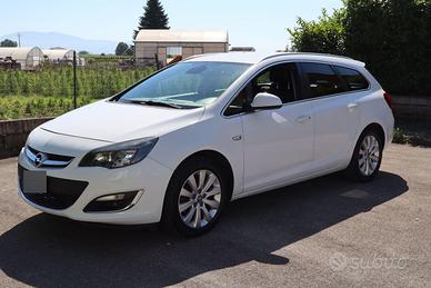 Opel Astra sport Tourer 1.7 cdti Ecotec