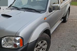 pick up nissan navara