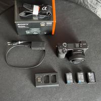 Sony a6400 + 16-50mm PZ f3.5/5.6 + kit batterie