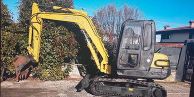 E212 - Escavatore 50 q Yanmar B50