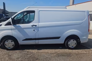 FORD Transit Custom 300 2.0 EcoBlue Hybrid 130 P