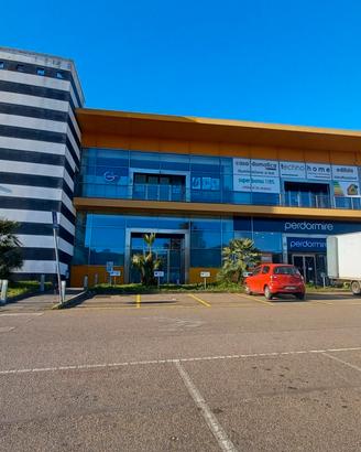 Sestu Locale Commerciale Turrinoa Ex SS 131