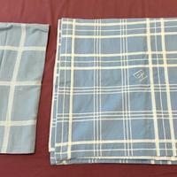 Tovaglia d’epoca cifrata azzurra riquadri bianchi