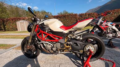 MV Agusta 910 S  18900km anno2006 iscrivibile ASI