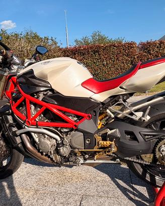 MV Agusta 910 S  18900km anno2006 iscrivibile ASI