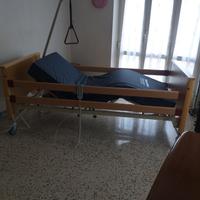 Letto ospedaliero per lunghe degenze