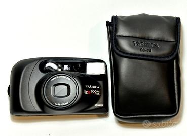 Fotocamera tradizionale(con rullino) Yashica 105
