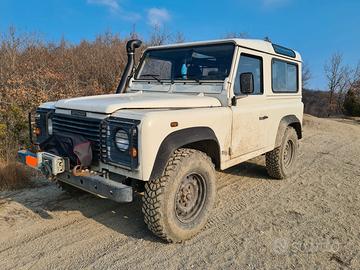 LAND ROVER TD5 Defender - 2002