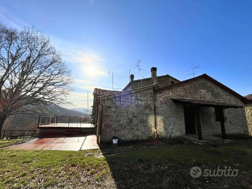 Appartamento di 100 m² con 4 locali e posto auto a - Vista 3