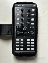 NATIVE INSTRUMENTS Traktor Kontrol X1 Mk2