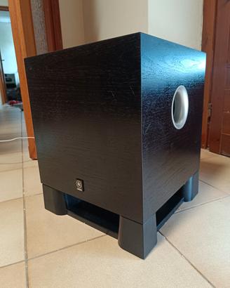Subwoofer amplificato Yamaha YST-SW030