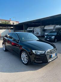 Audi A3 1.6cc TDI 116 CV S tronic Business