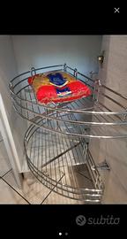 Cestelli in acciaio angolari  per la cucina