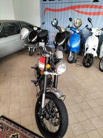 Mash Scrambler 125 .