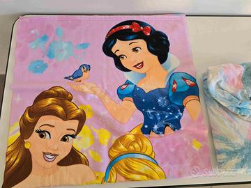 Telo mare Disney Principesse 70x140 + Poncho bimba