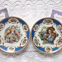 2 Piatti Favole. Porcellana Limoges 1983.