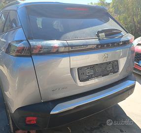 Ricambi usati Peugeot 2008 1.2 Turbo 2023
