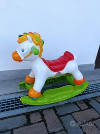 cavallo dondolo bambino 