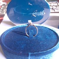 Anello con diamante solitario - Re Carlo 0.265 ct