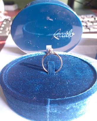 Anello con diamante solitario - Recarlo 0.265 ct
