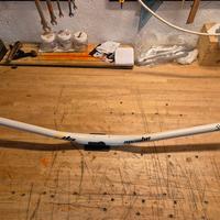 Manubrio MTB  750mm