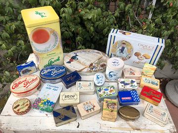 Scatole antiche in latta Caffarel