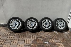 pneumatici, gomme auto estivi con cerchi in lega